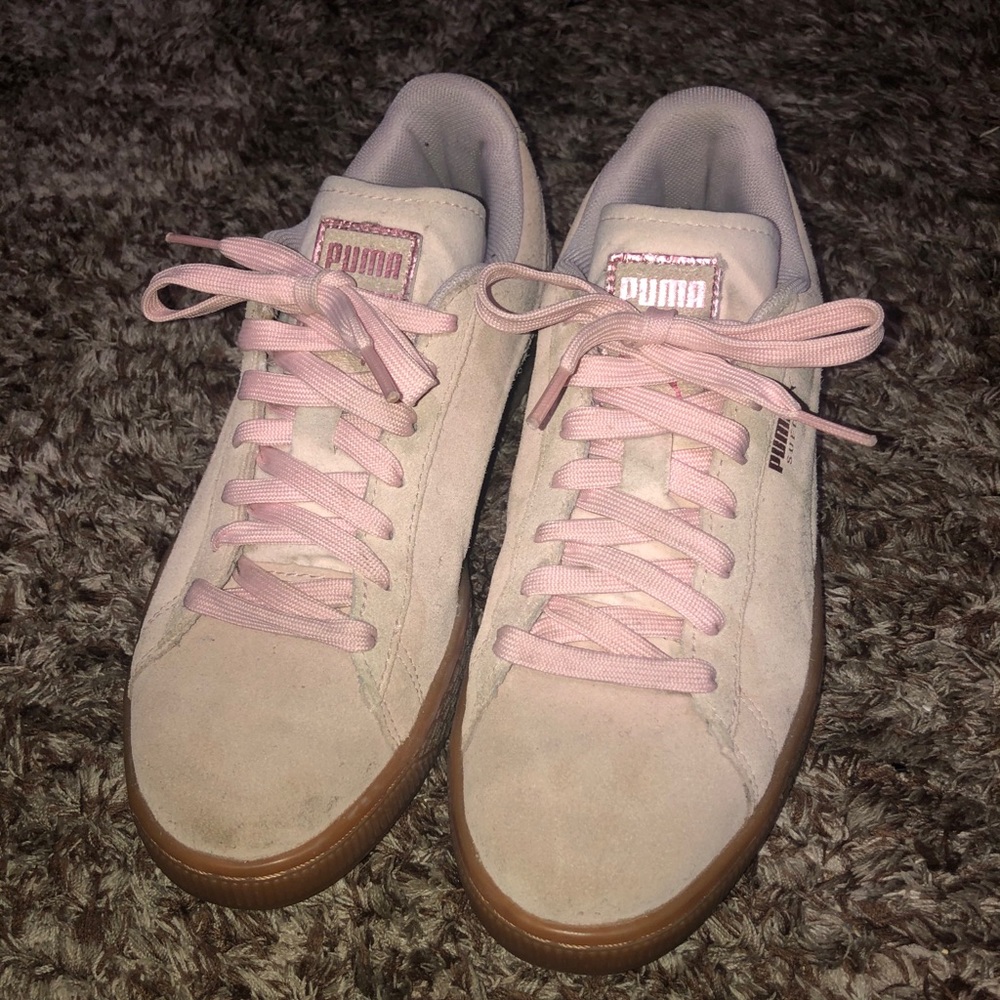 Puma Suede Pink Vintage Sneakers